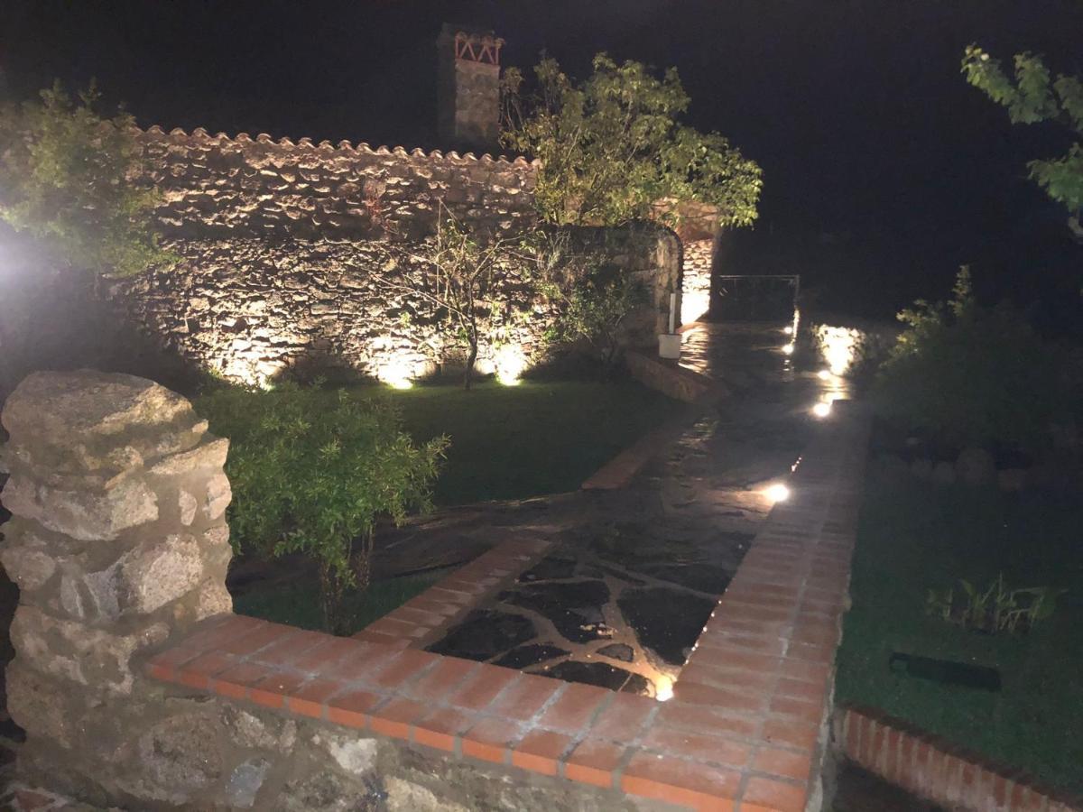 Casa - Apartamento Rural La Tahona Del Abuelo Plasenzuela Dış mekan fotoğraf